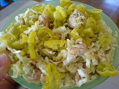 Ensalada de atún con repollo